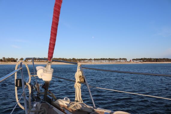 Segelboot "Filia Maris" auf der Ostsee vor der Küste Hiddensees